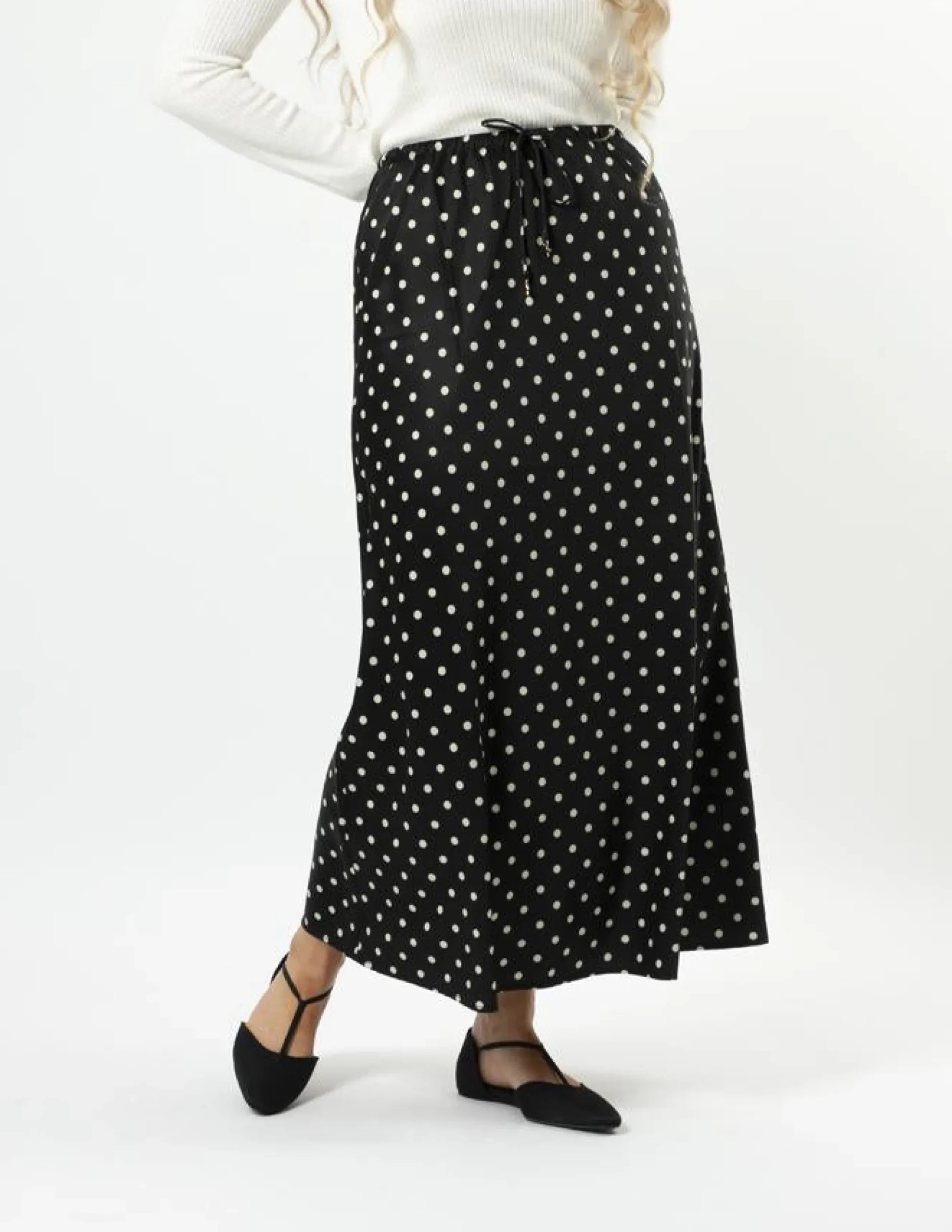 Avalon Skirt - Black Pearl