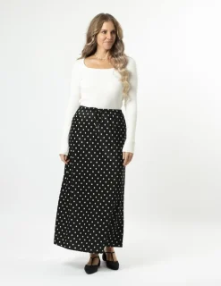 Avalon Skirt - Black Pearl