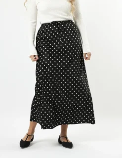 Avalon Skirt - Black Pearl