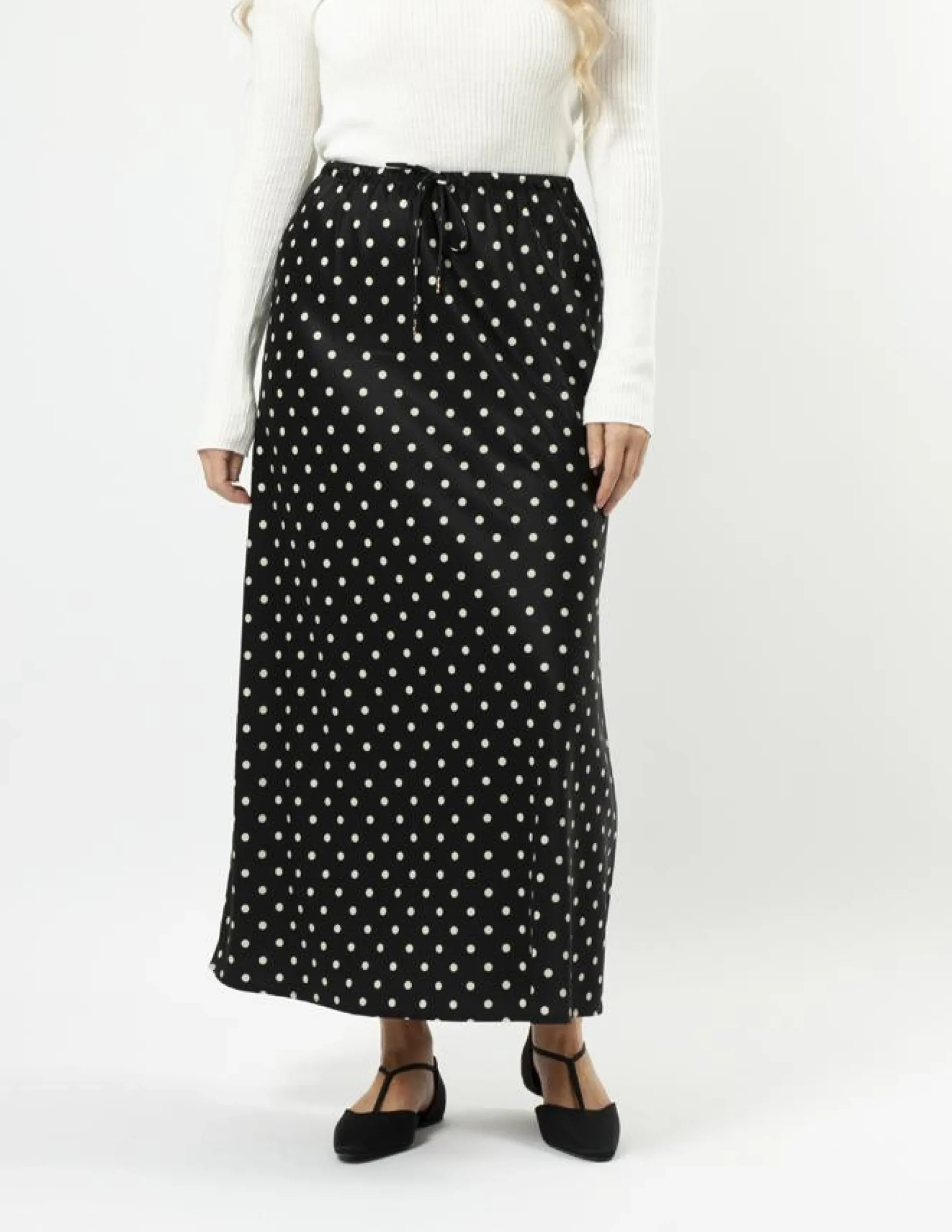 Avalon Skirt - Black Pearl