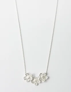 3 Brushed Flower Necklace