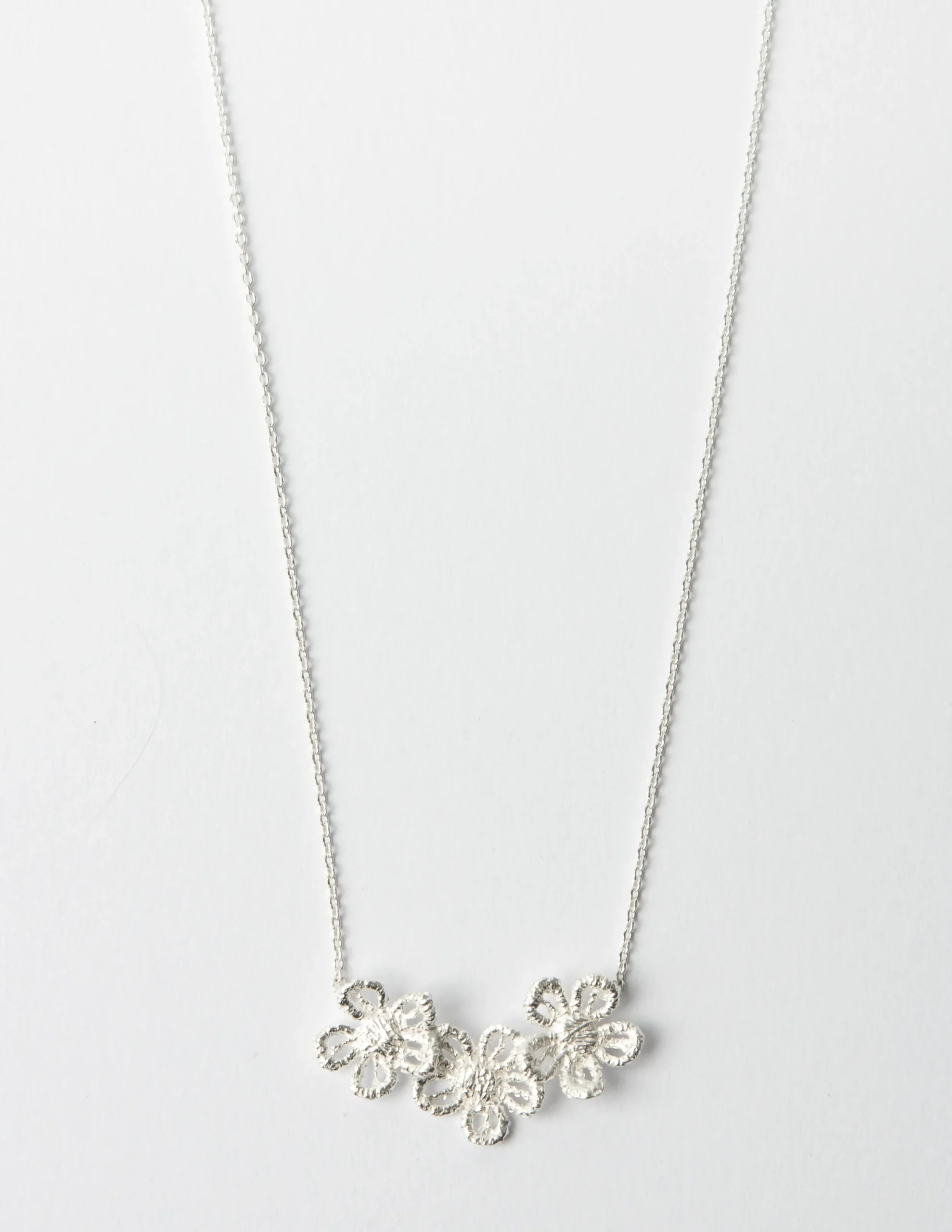 3 Brushed Flower Necklace