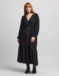 Carlylse Dress - Black
