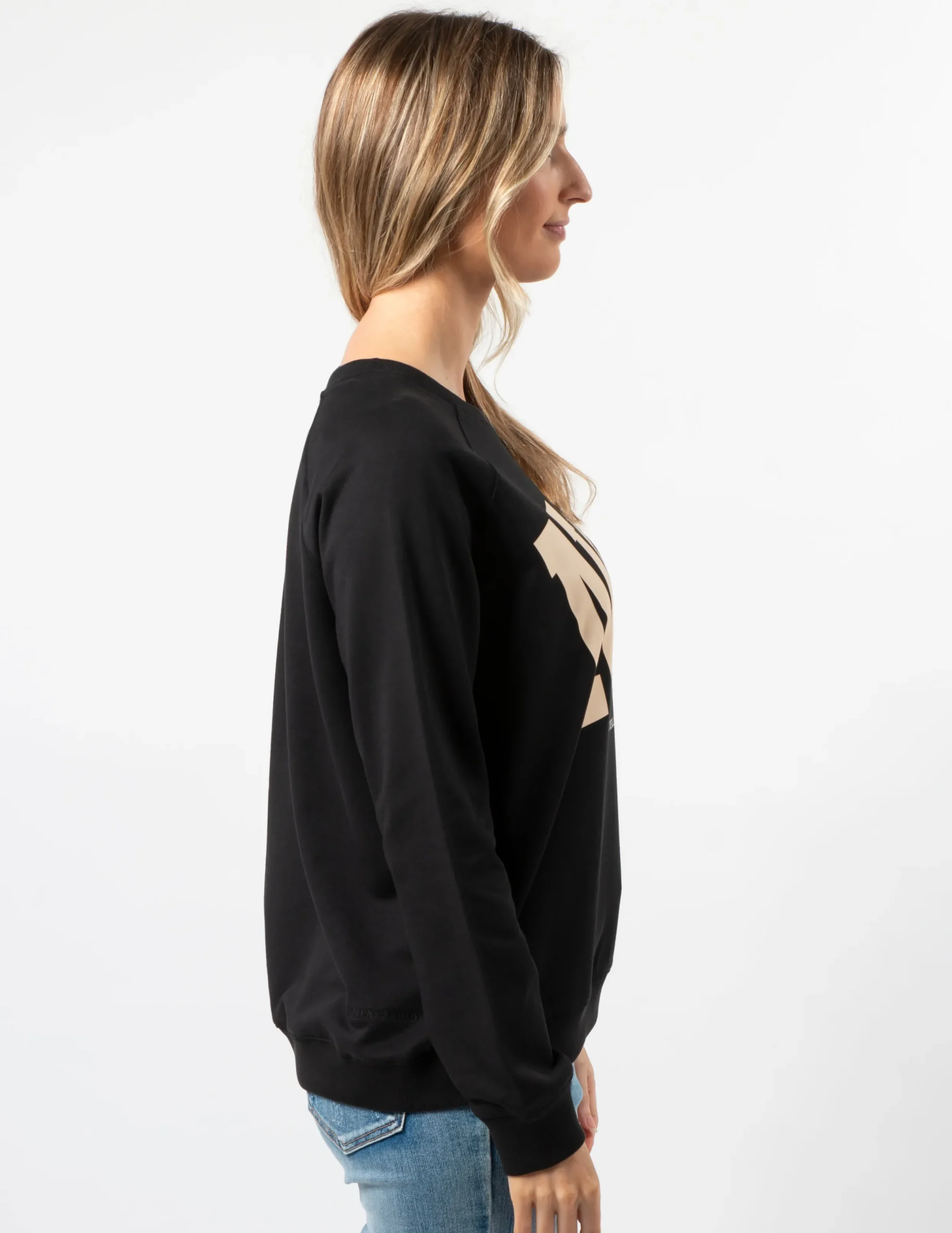 Classic Sweater - Black NYC