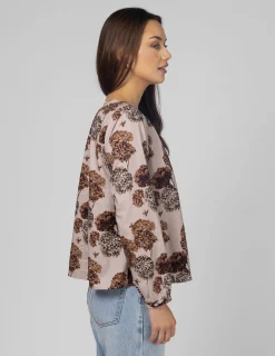 Connie Blouse - Blush Hydrangea