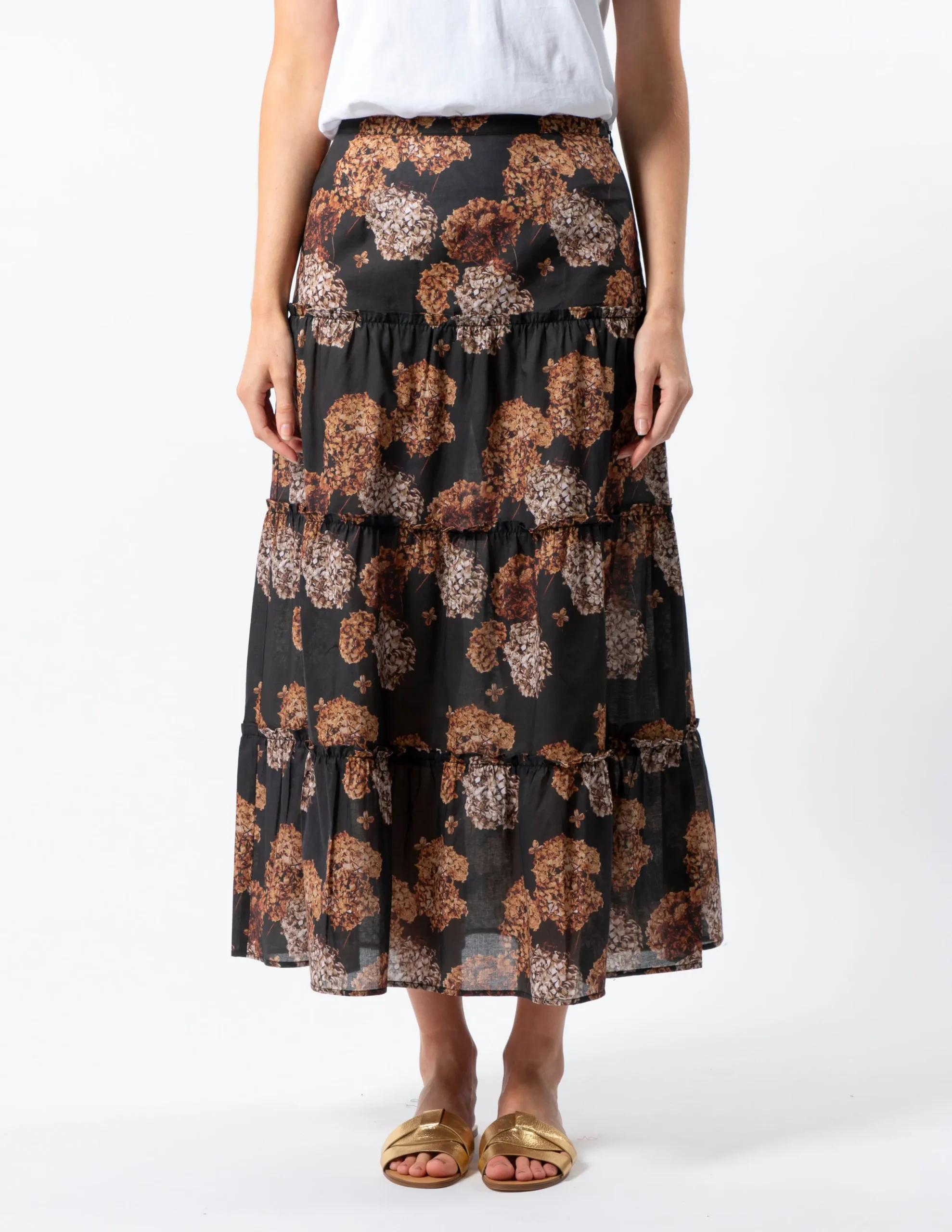 Dawson Skirt - Dried Hydrangeas