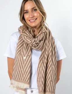 Diagonal Stripe Scarf