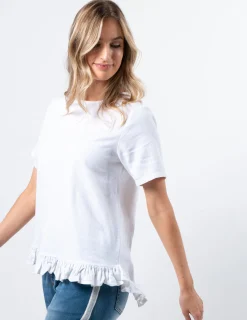 Frill Seeker - White