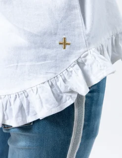 Frill Seeker - White