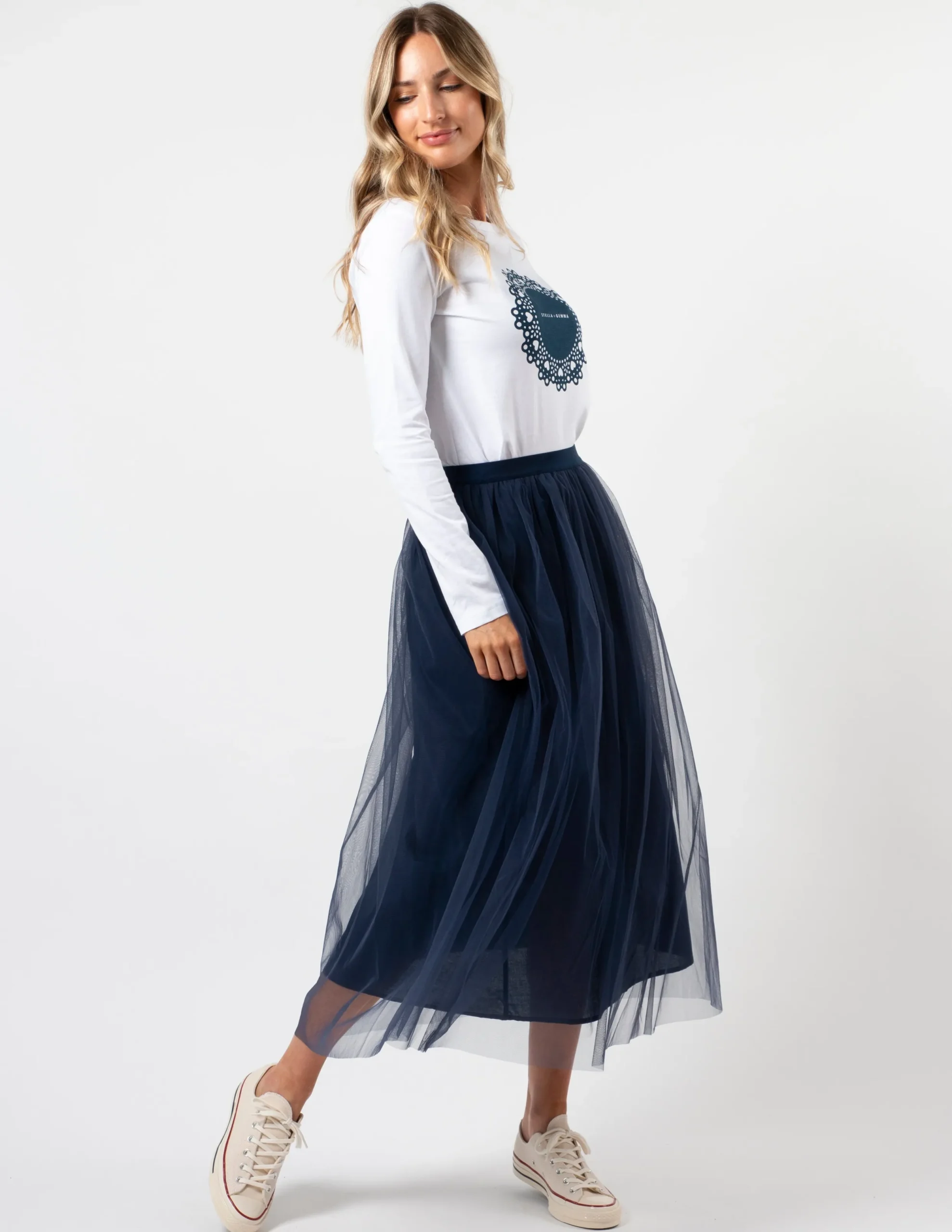 LS Tee - White with Navy Doily