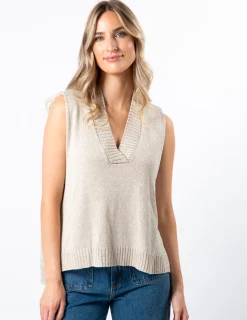 Melody Vest - Gold