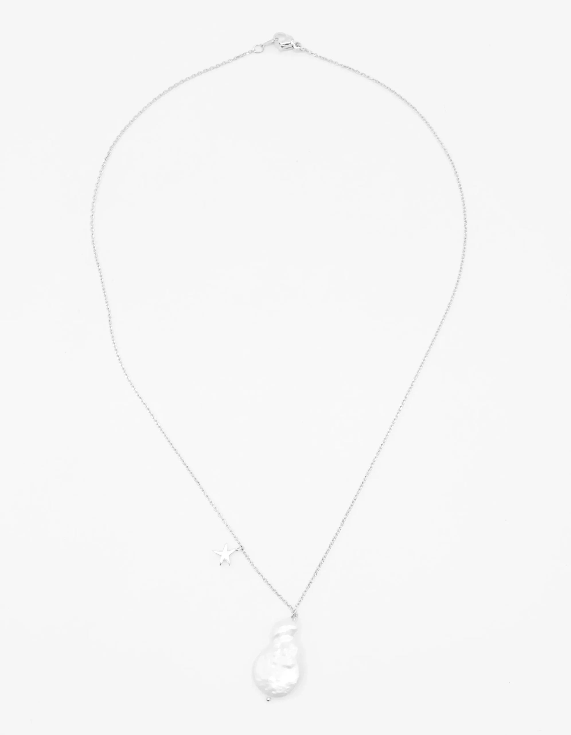 Pearl Necklace with Star