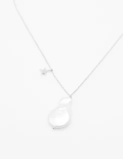 Pearl Necklace with Star
