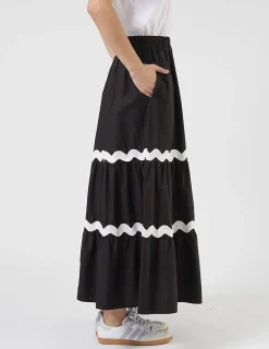 Rio Skirt - Cookies and Cream