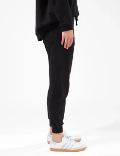 STELLA ESSENTIALS Avenue Pant Logo - Black