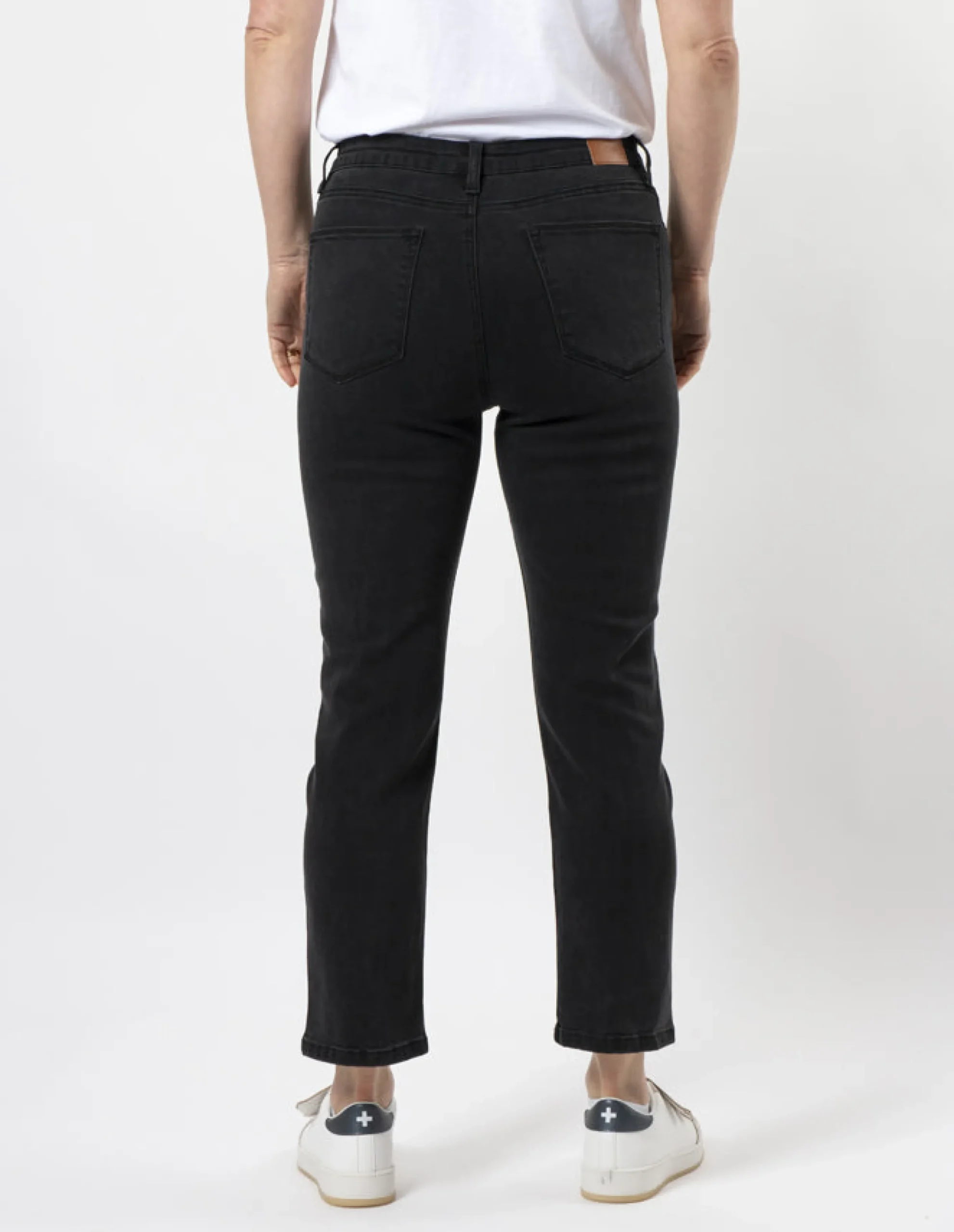 STELLA ESSENTIALS Frankie Jean - Washed Black