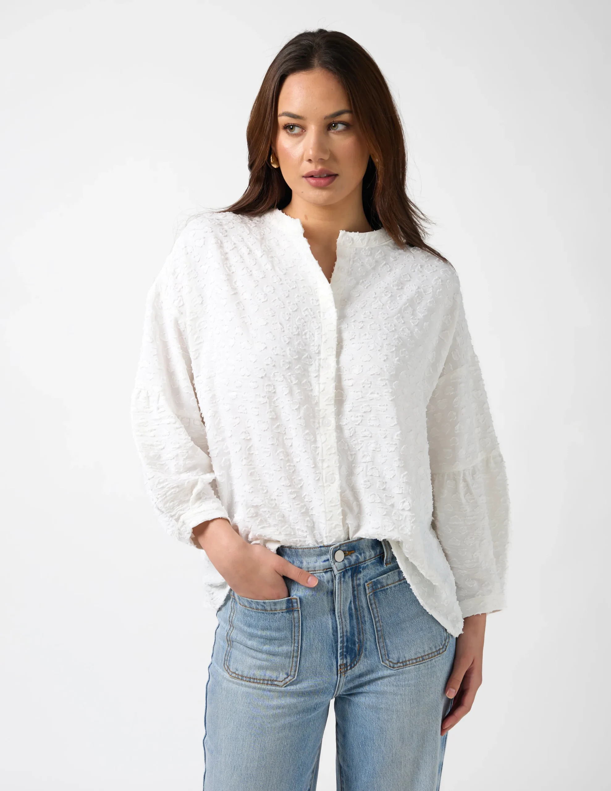 STELLA ESSENTIALS Love as Blouse - White