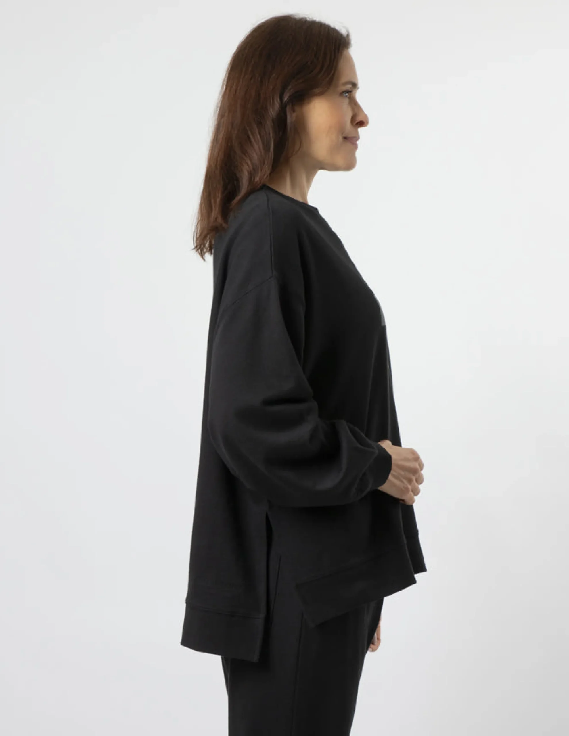 STELLA ESSENTIALS Sunday Sweater - Black
