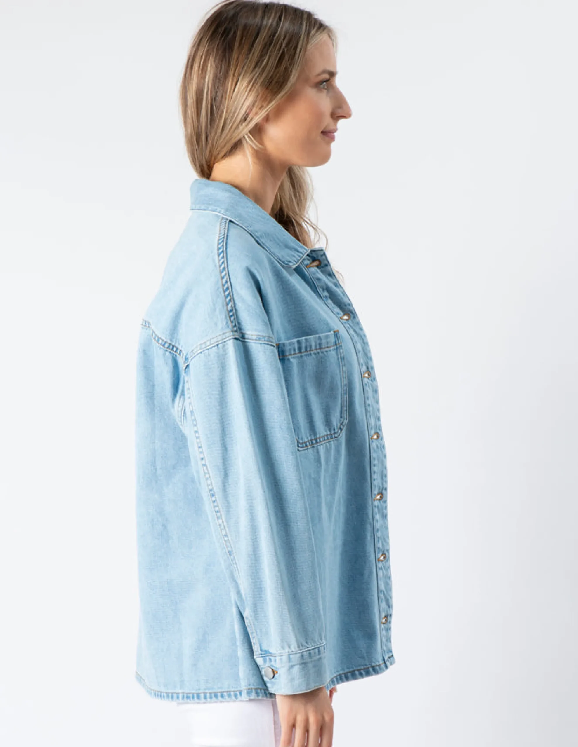 STELLA ESSENTIALS Zippy Shirt - Light Wash