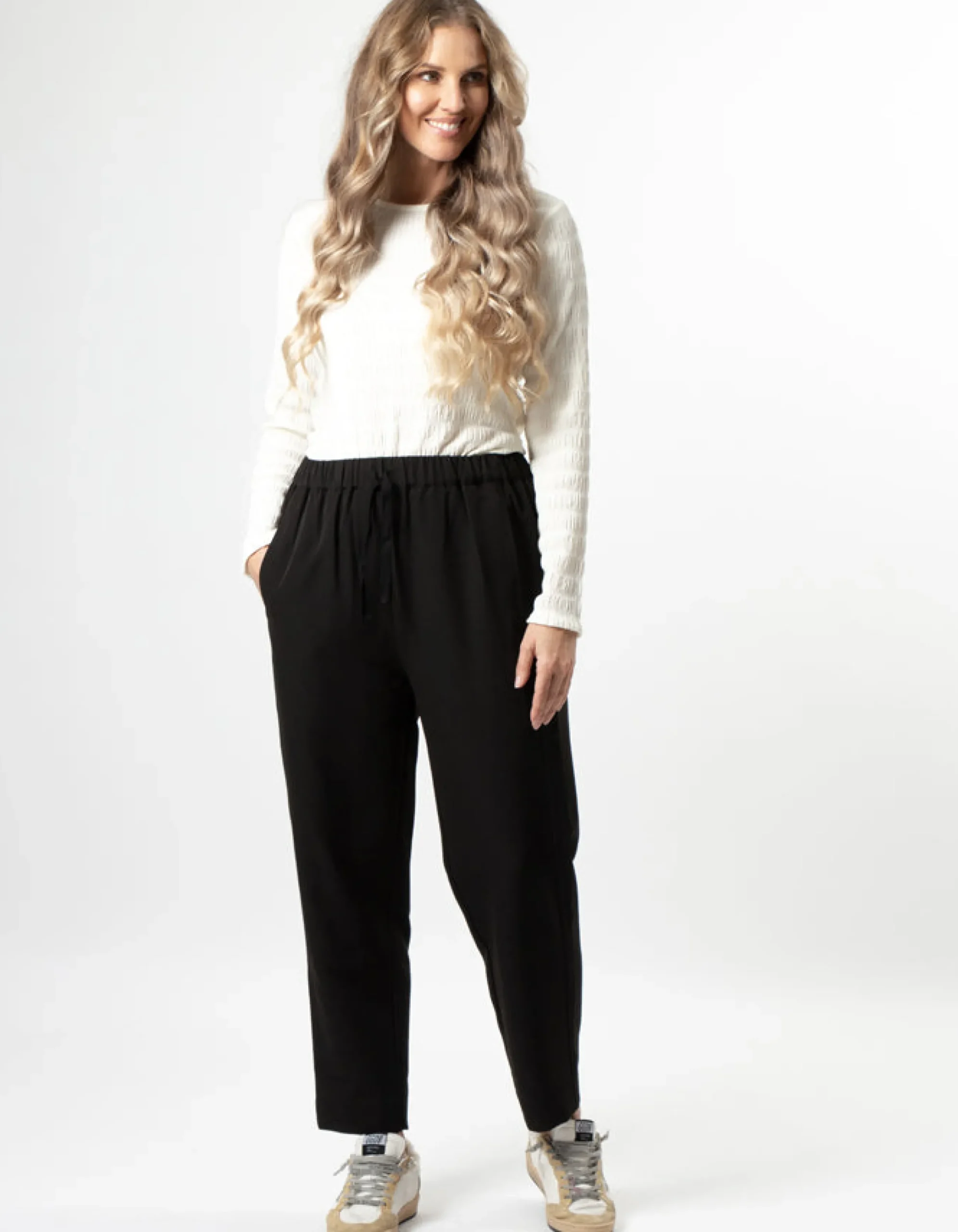 STELLA ESSENTIALS Zuki Pants - Black