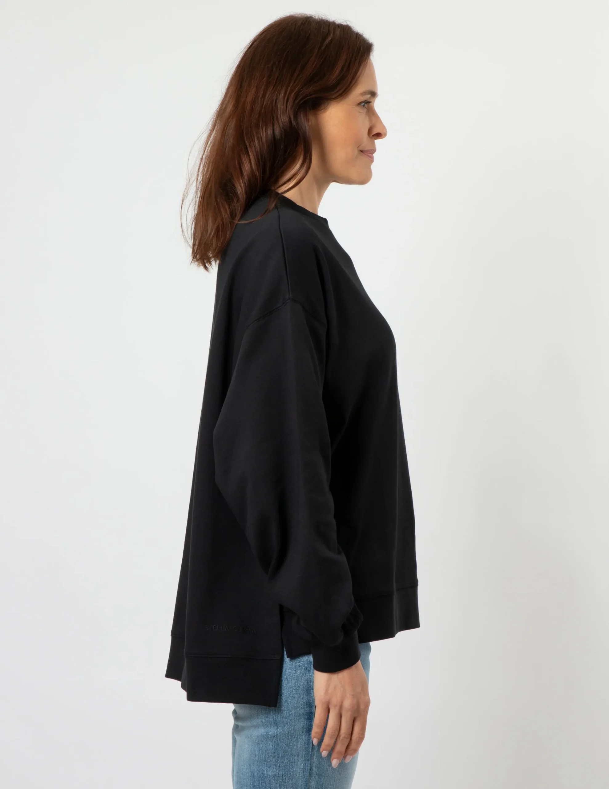 Sunday Sweater - Black XO Love