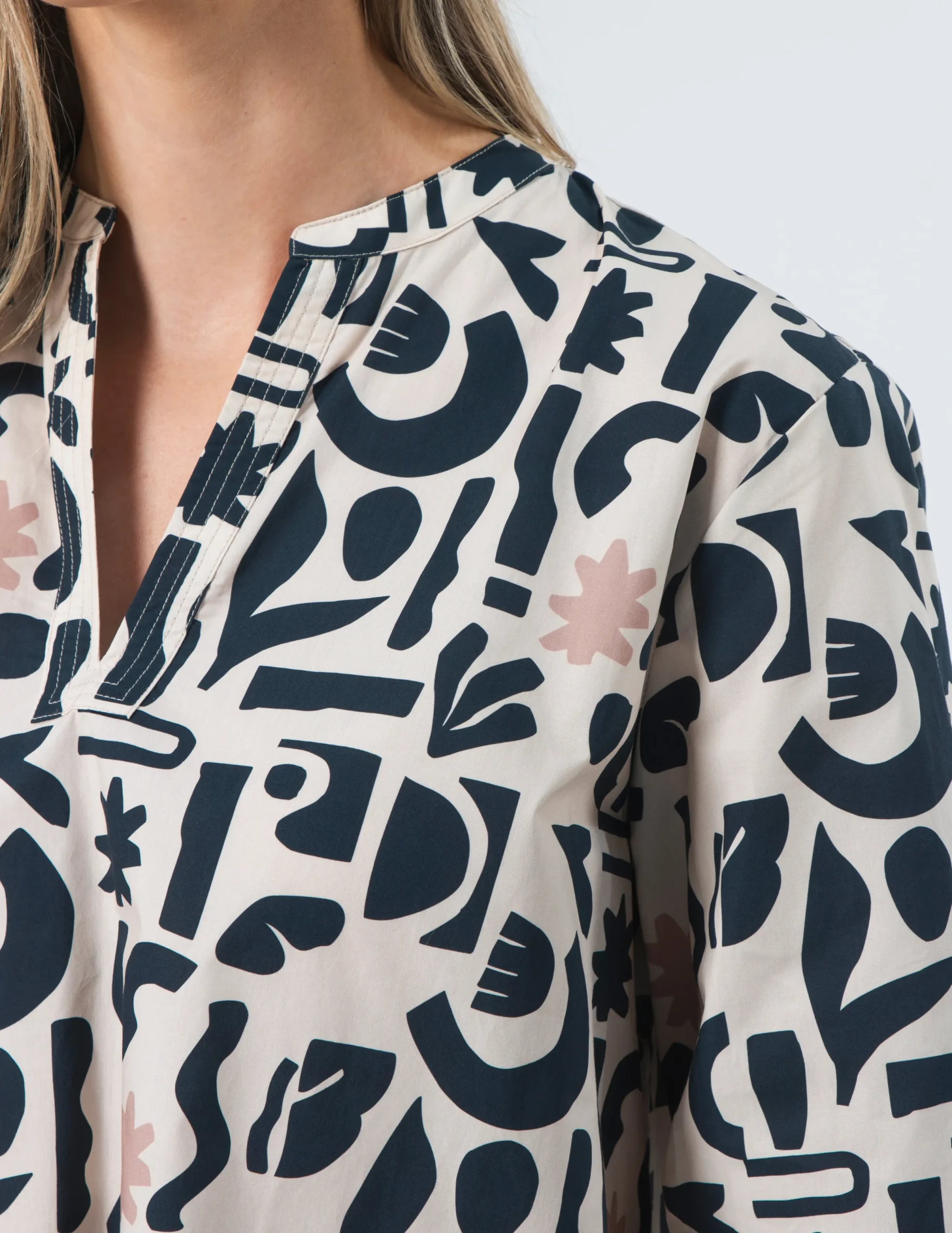 Tamsin Blouse - Navy Geo